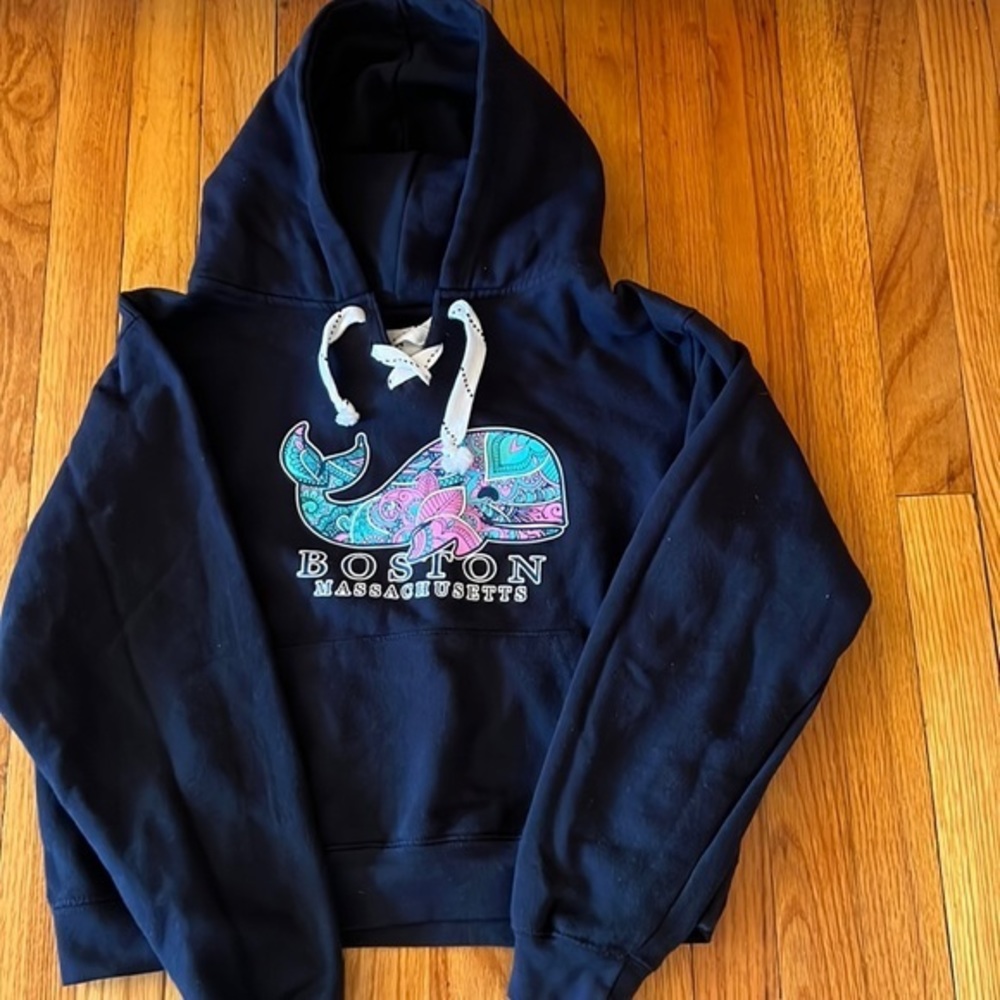 Girls Boston Massachusetts Paisley Whale Hoodie Sz. Large 🐳 - Picture 2 of 6